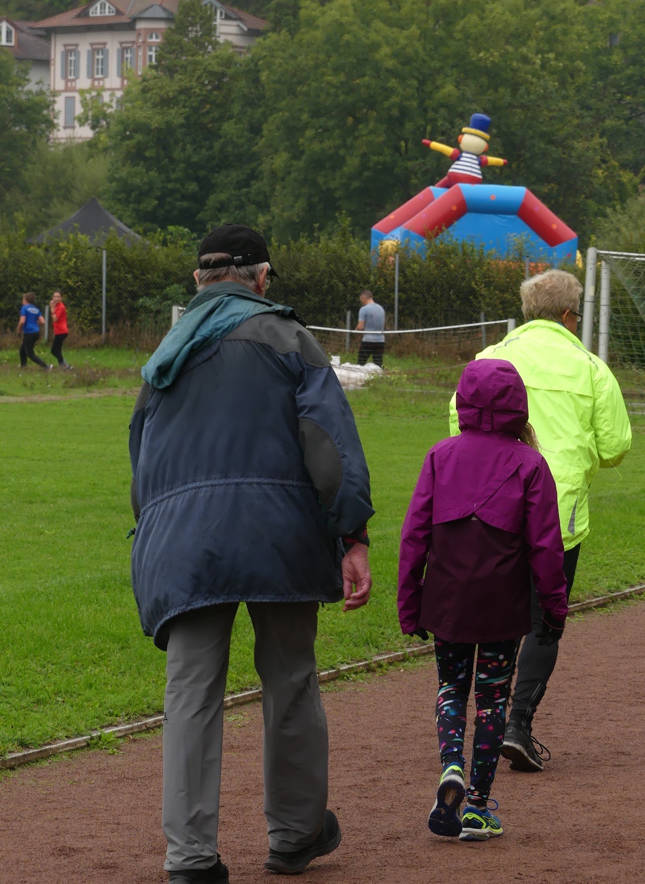 Bild vom 13. Benefizlauf im Jahr 2022. Dies ist das 449. Bild.